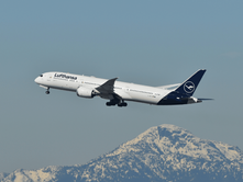 Lufthansa Splits $7.7bn Widebody Order as ITA Stake-Up Reshapes European Long-Haul