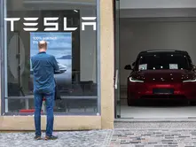 European EV Sales Surge 39% as Tesla Stumbles in Pivotal Month for Emissions Targets