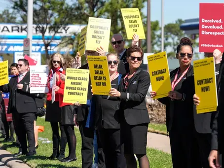 United Airlines Proposes Rolling Back Key Contract Gains
