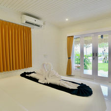 Bed Room garden view