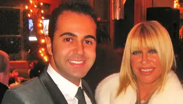 suzanne somers small.webp