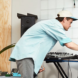 how-7-of-our-favourite-musicians-use-landr