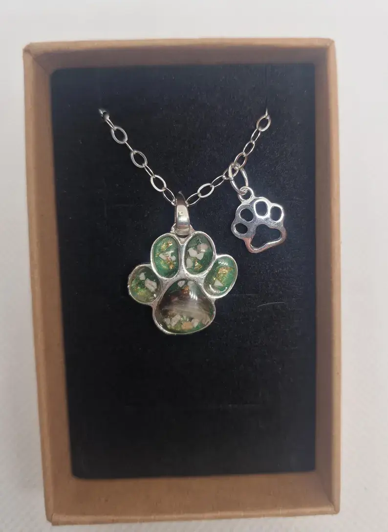 Thumbnail: 'Pawprints On My Heart' Pendant Necklace, Sterling Silver925, Multi Bezel 