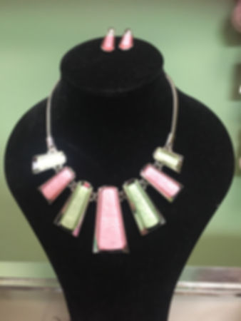 Pink and Green Necklace Set
