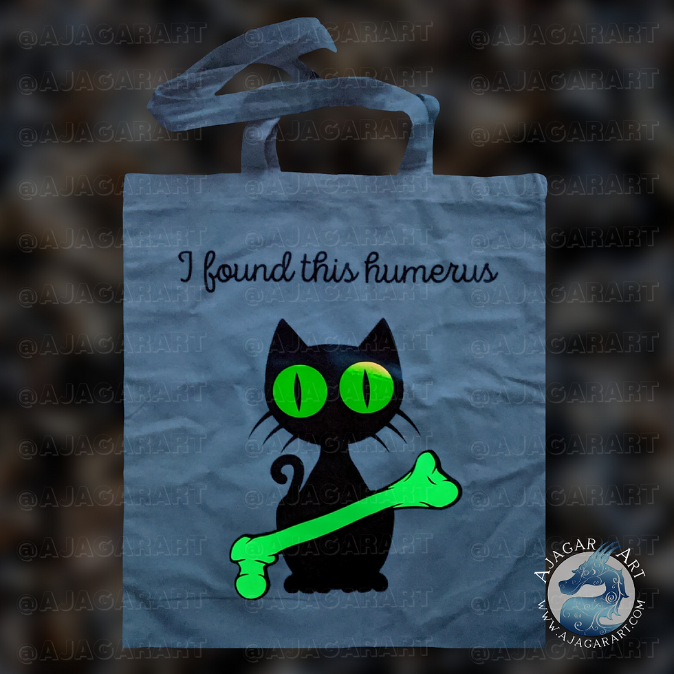 Front view in dark with eyes and bone glowing green