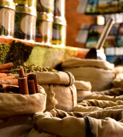 Spices at Port Louis central market_edited.jpg