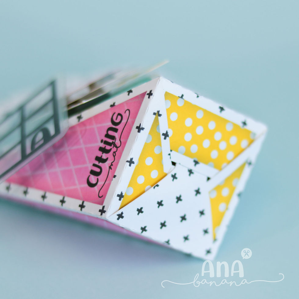 Miniatura: TrianguLOVE