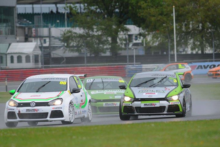 THM Racing - race 1 at Silverstone 2015