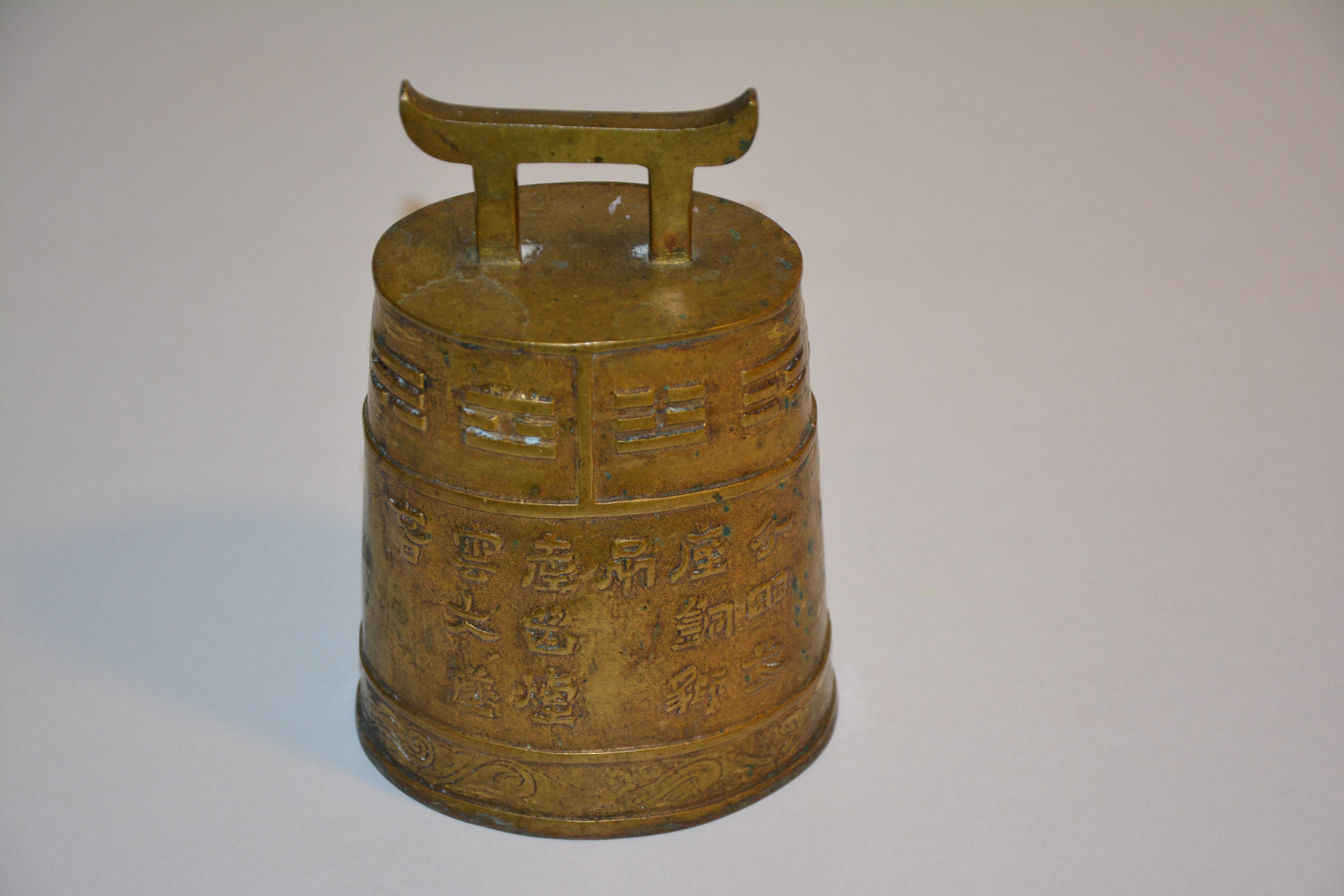 Campana budista (Japón-China)