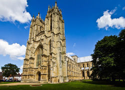 1200px-Beverley_Minster_(23655270595)