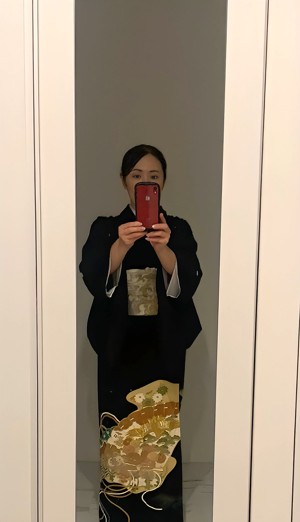黒留袖は大至急サイズ変更&クリーニングをお願いして、試験になんとか間に合わせていただきました。