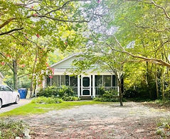 Rosewood home for rent, close to USC