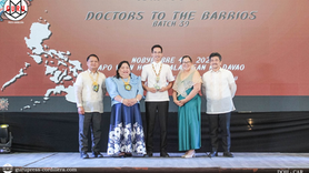 Doctor from Natonin, Mt. Province is one of 5Outstanding DoctorToThe Barrio