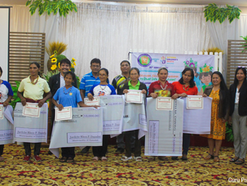 Tanudan LGU gives cash aid to 7 daycare teachers in service for more than 25 years