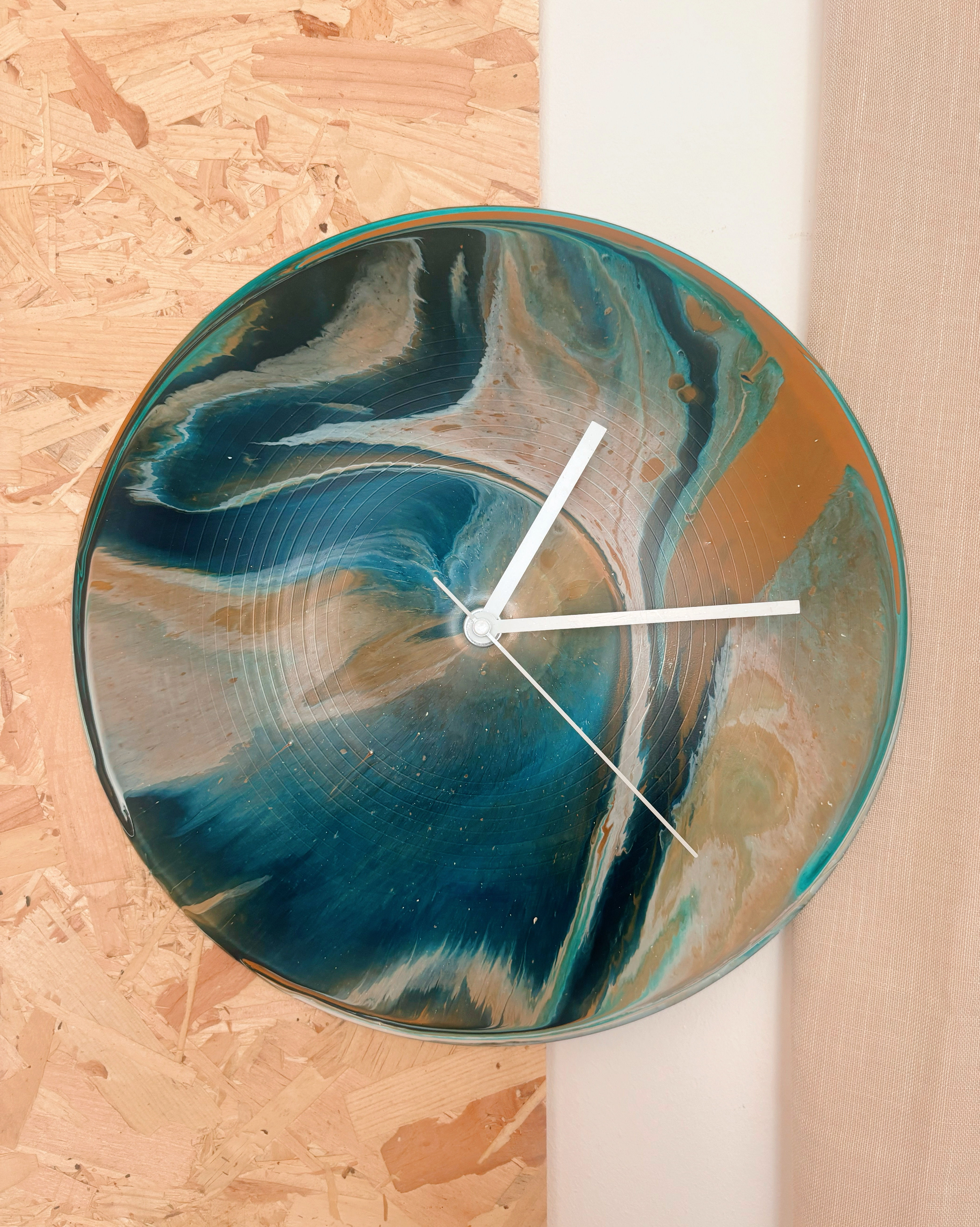 Waves Crash Cymbal Clock