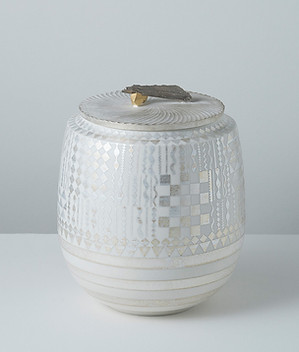 【値下げ】高橋朋子　薄器　蓋もの　茶道具　作家直筆共箱＆包布付き　未使用美品 250707nc_0387_1200x.jpg?v=