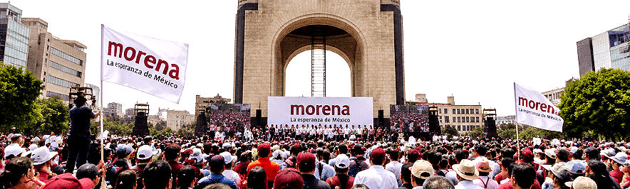 Mitin monumento a la revolución