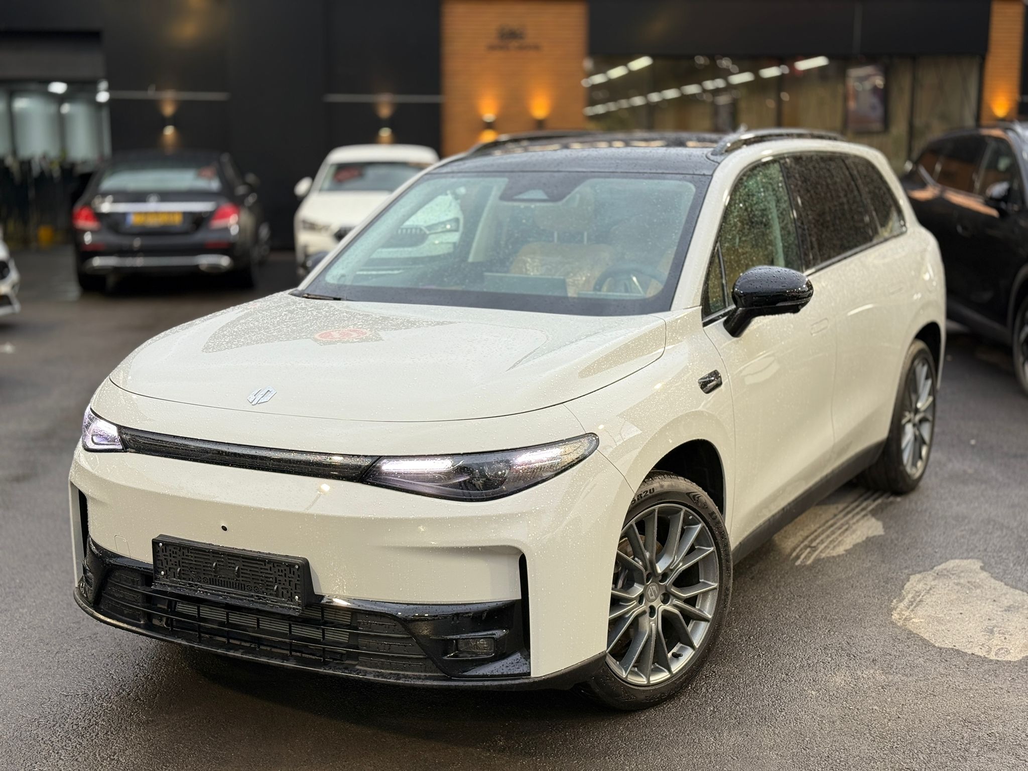 תמונות רכב ליפמוטור C10