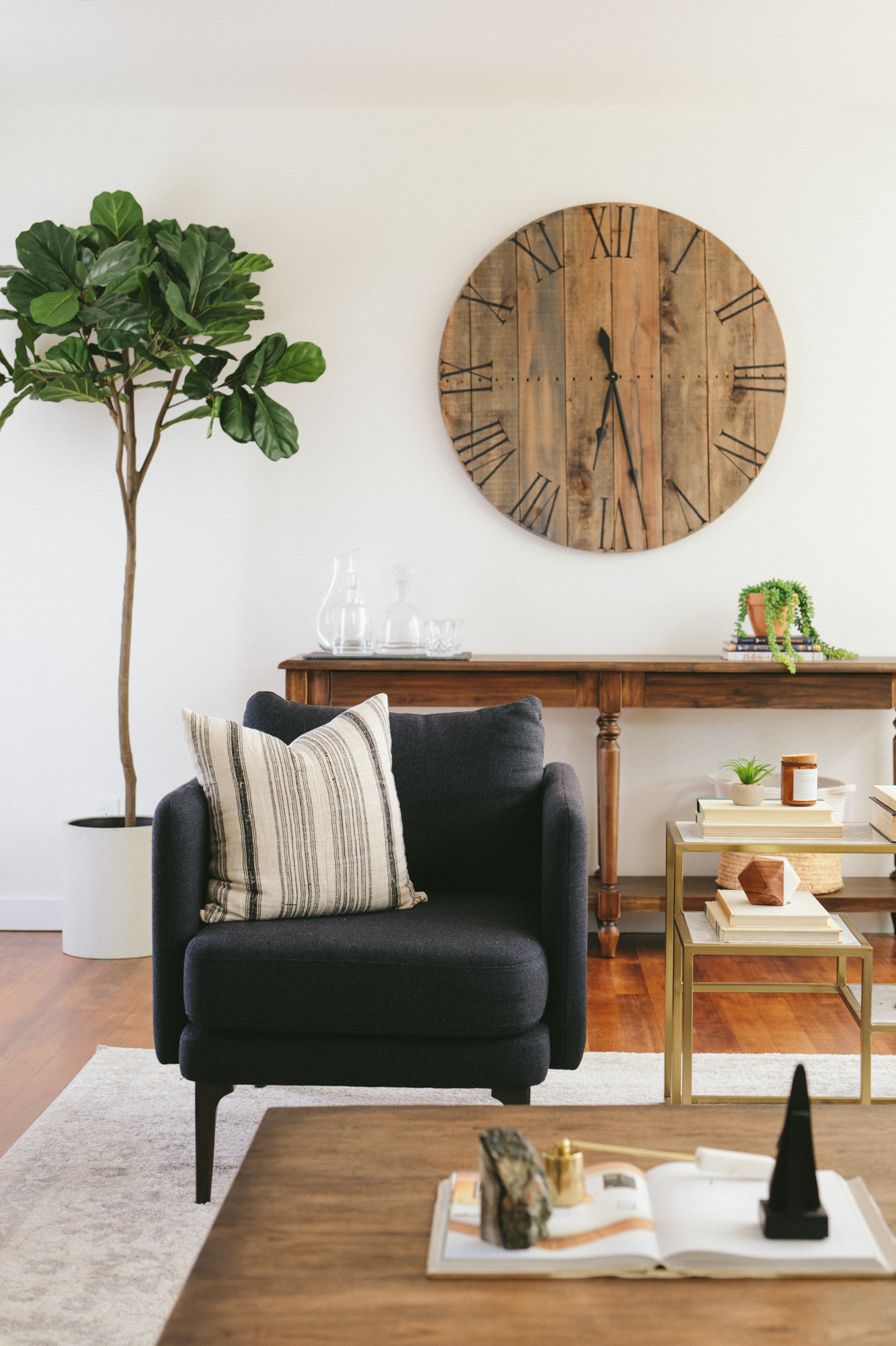 The Palm House: Living Room Reveal — Hearth Homes Interiors