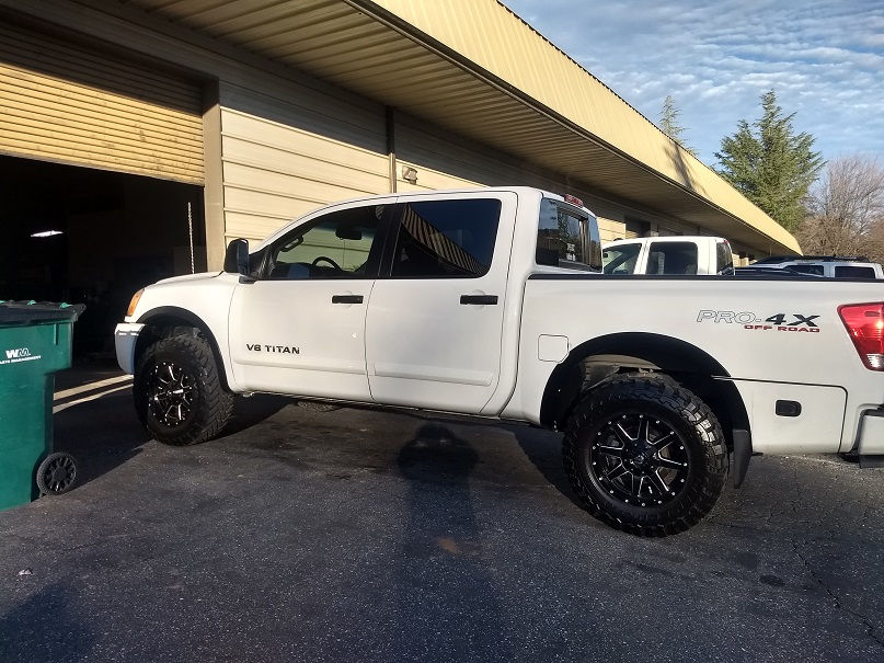 Thumbnail: Titan 3.5 Bilstein Front w/ Rear Kit