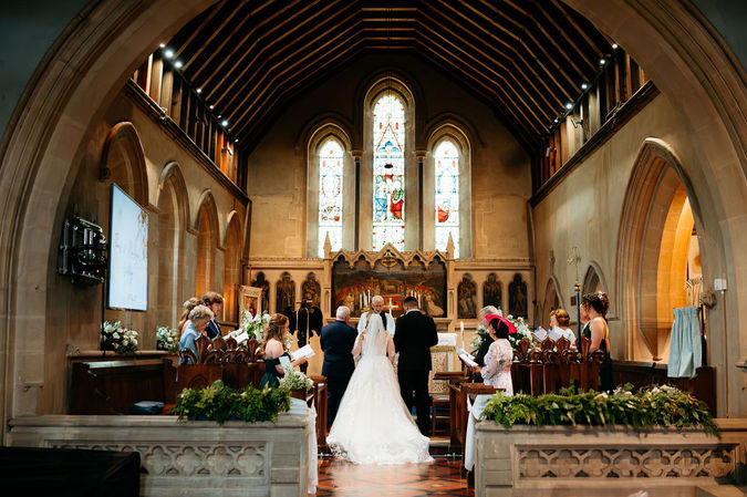 Car wedding photo ideas