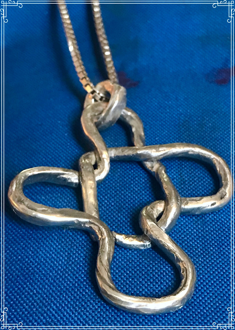 Thumbnail: Sterling Silver overlapping quatrafoil