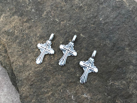 Faceted Three Bar Cross