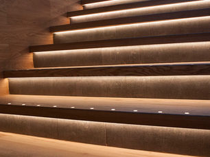 Сходи: Комплексний Підхід vs. Часткова Економія. Аналіз Витрат та Ризиків