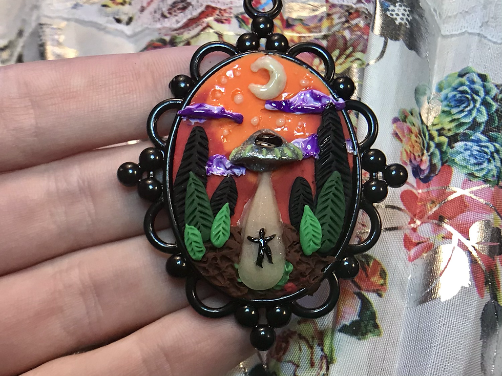 UFO Alien Abduction Pendant Necklace