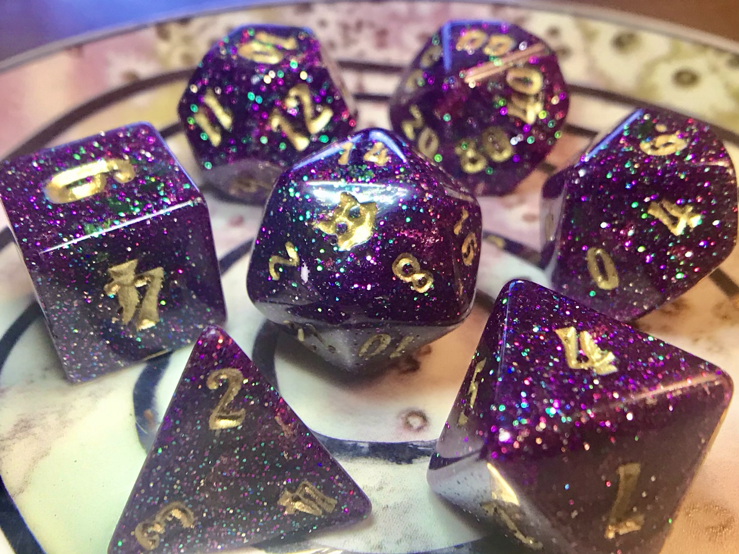Purple/Green Bats/ Gold Foil -7pc dice set