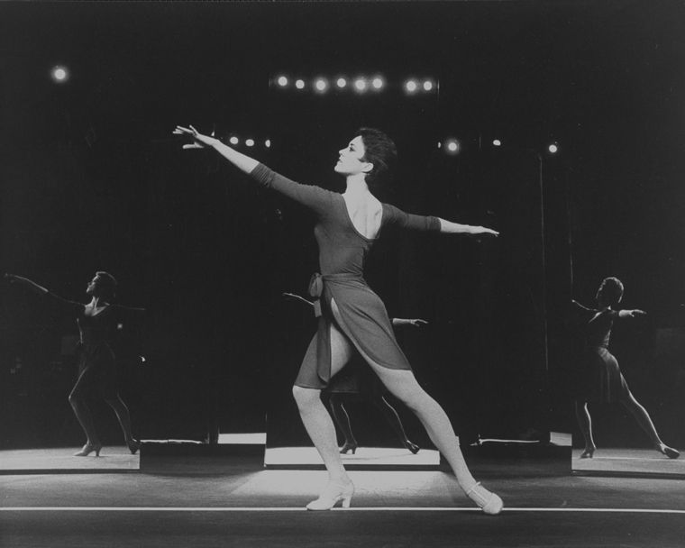 Laurie 80 photo by Martha Swope