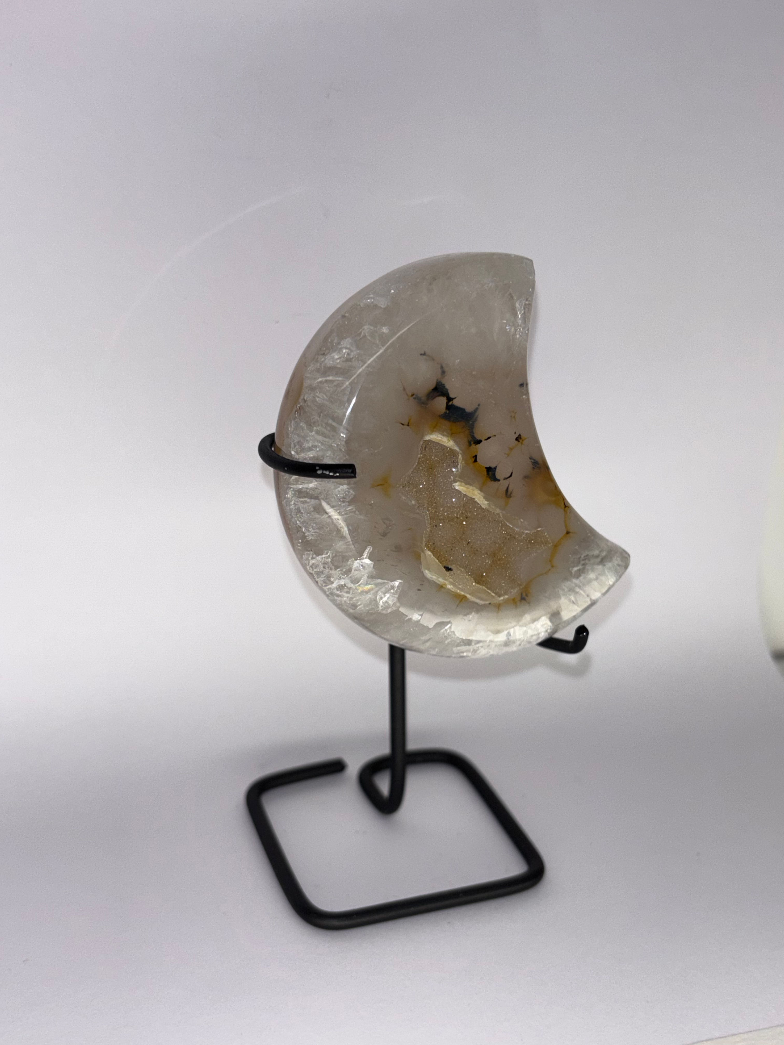 No.12 Agate Moon on stand 