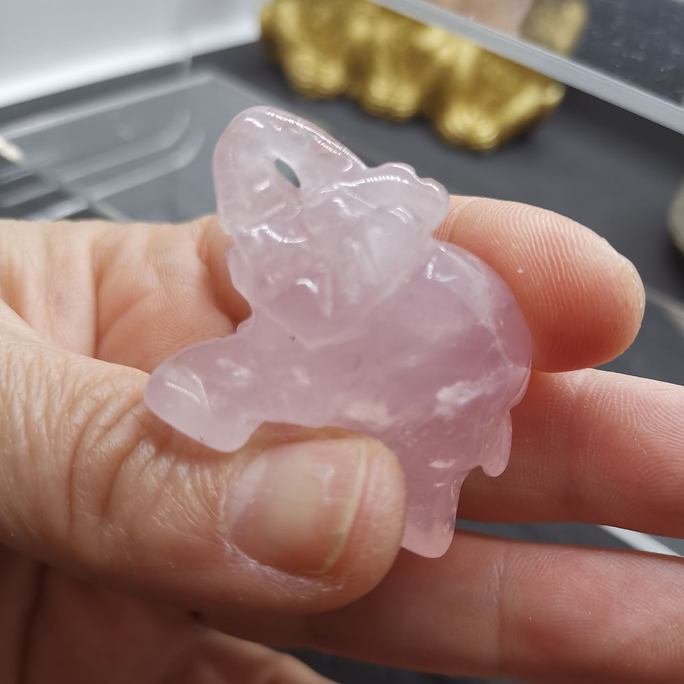 Miniature : Eléphant 40mm Quartz Rose A