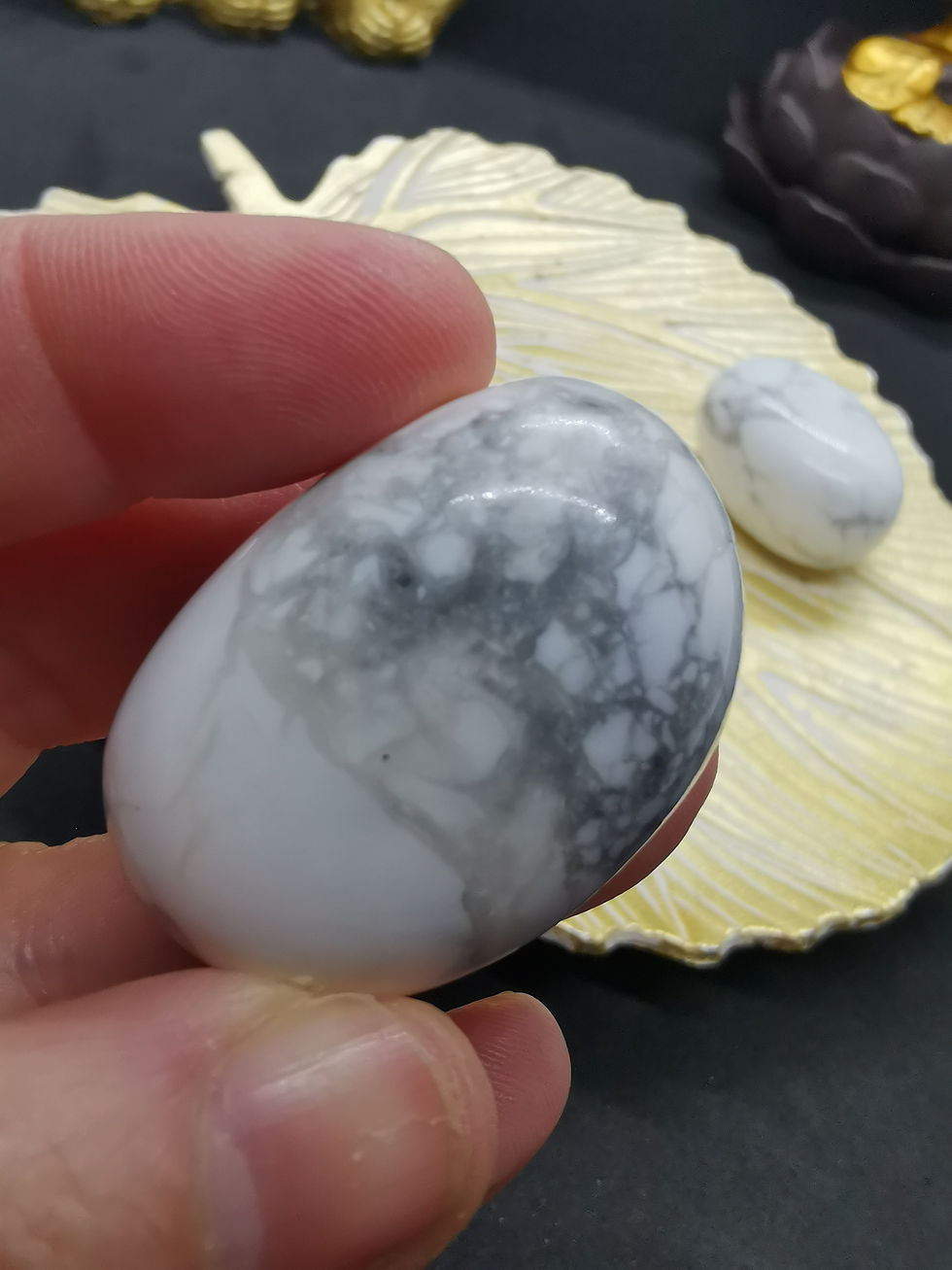 Miniature : Galets Howlite Blanche