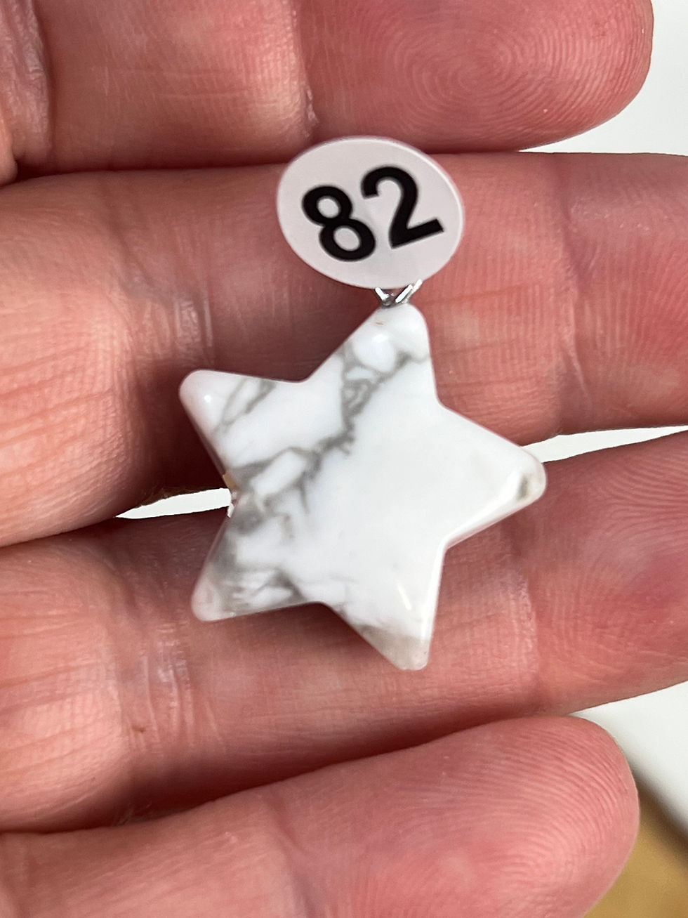 Miniature : Pendentif étoile 20mm howlite blanche A