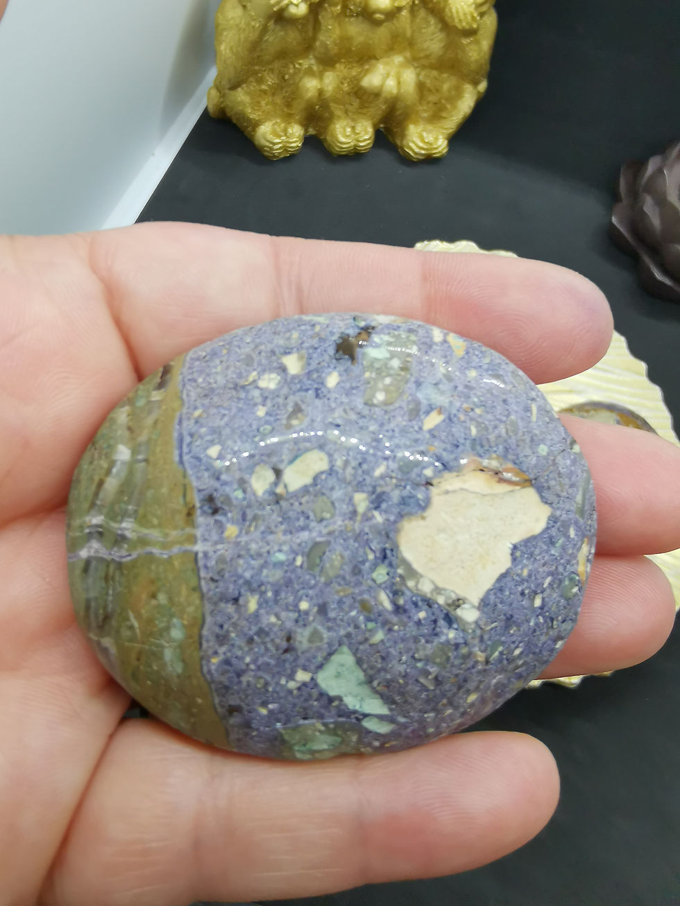 Miniature : Galets en Jaspe Brèche violette (brecciated)