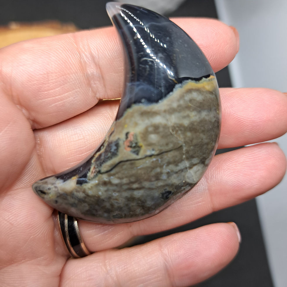 Miniature : Lune en Agate Volcano