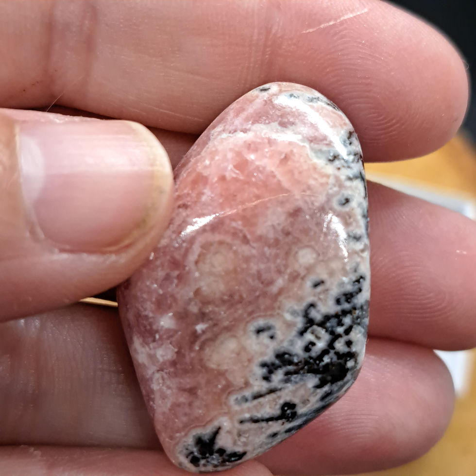 Miniature : Pierre roulée en Rhodochrosite