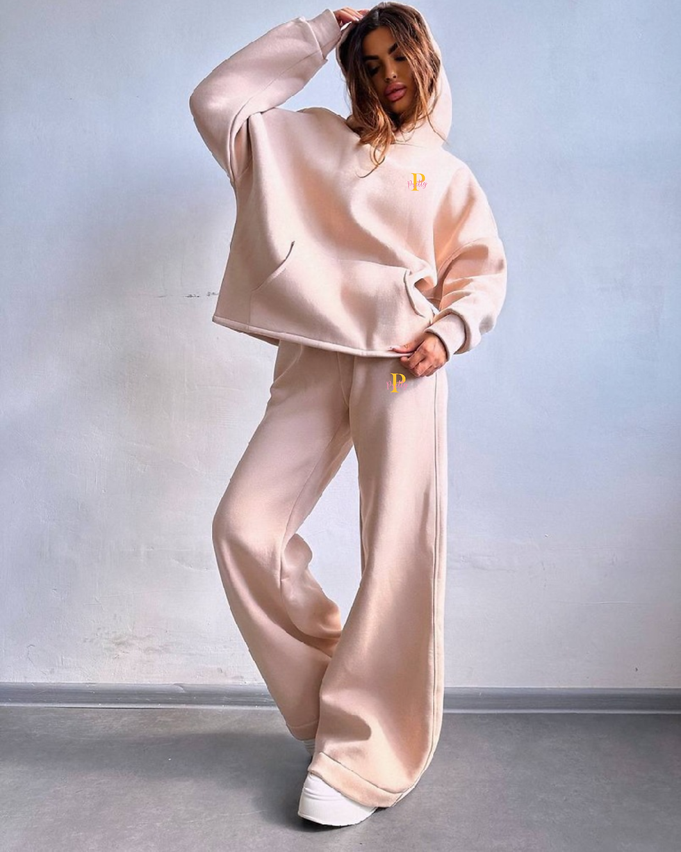 Thumbnail: Pretty Gêmelha Cozy Lounge Set
