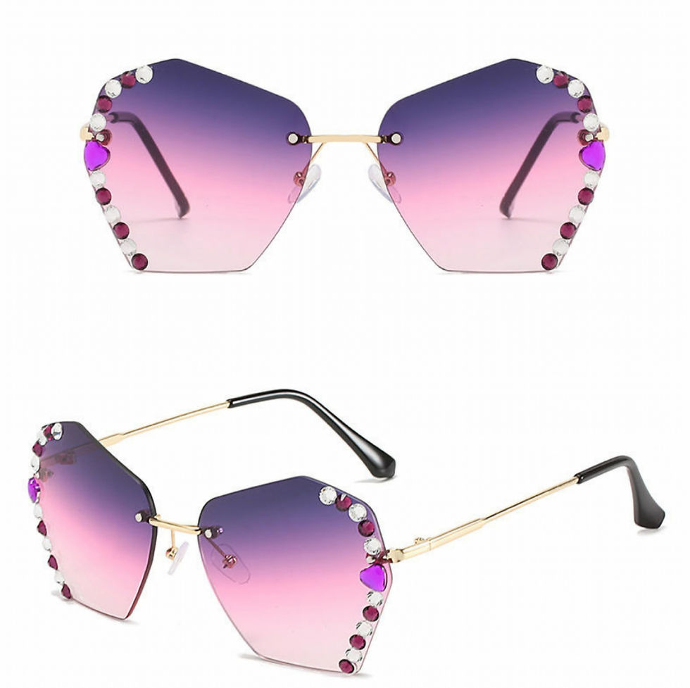 Thumbnail: Pretty Pinheirella sunglasses