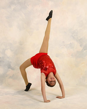 Victoria acro 2018.jpeg