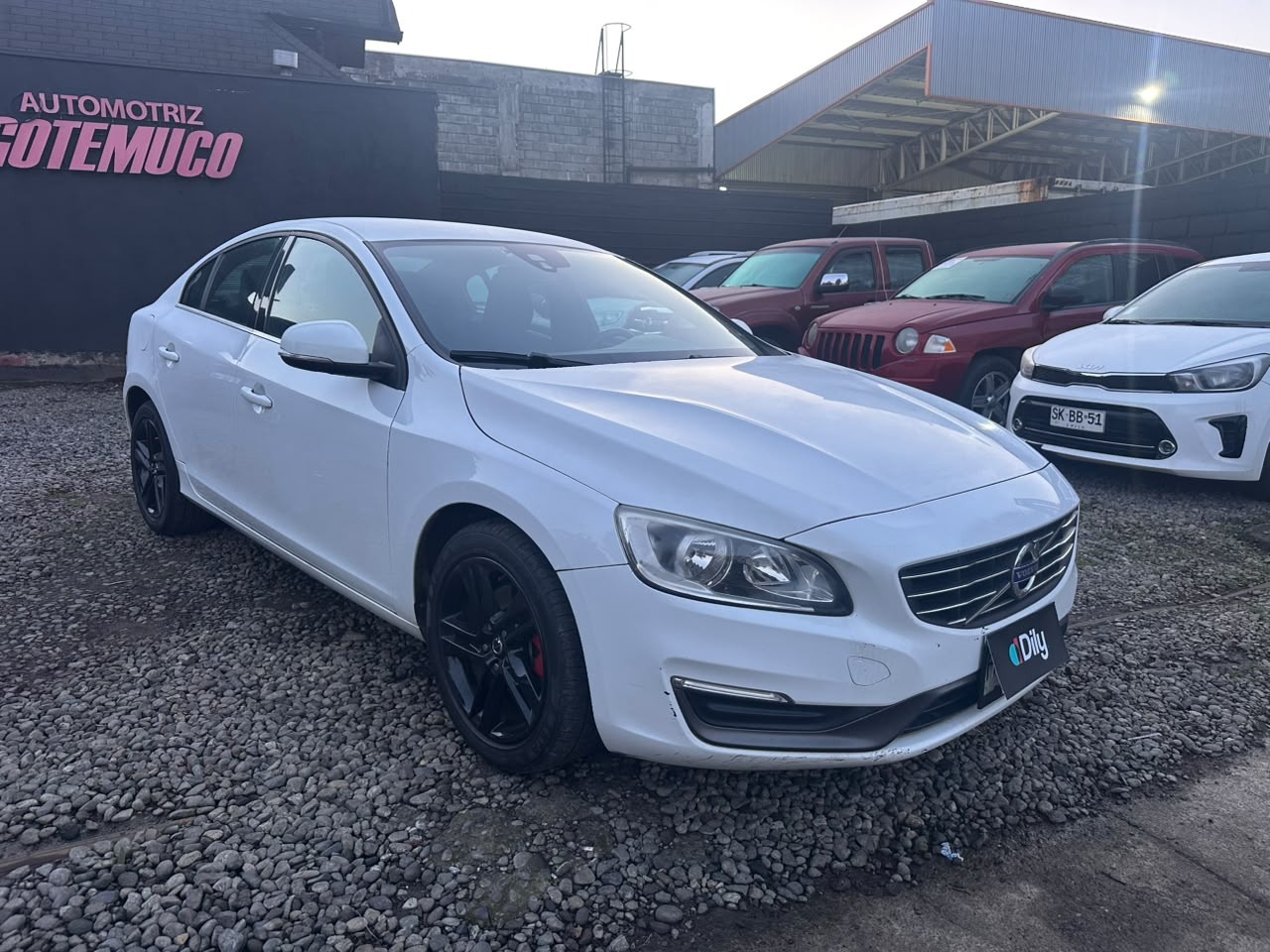 VOLVO S60 1.6 D2 COMFORT DIESEL 4X2 AT 4P 2015