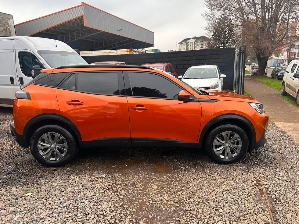 Miniatura: PEUGEOT 2008 1.2 ACTIVE PURETECH 4X2 130 MT6 5P 2020