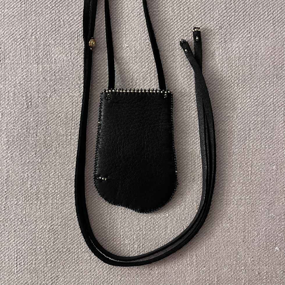 Thumbnail: Necklace pouch, wild deerhide with gold and anthracite beads