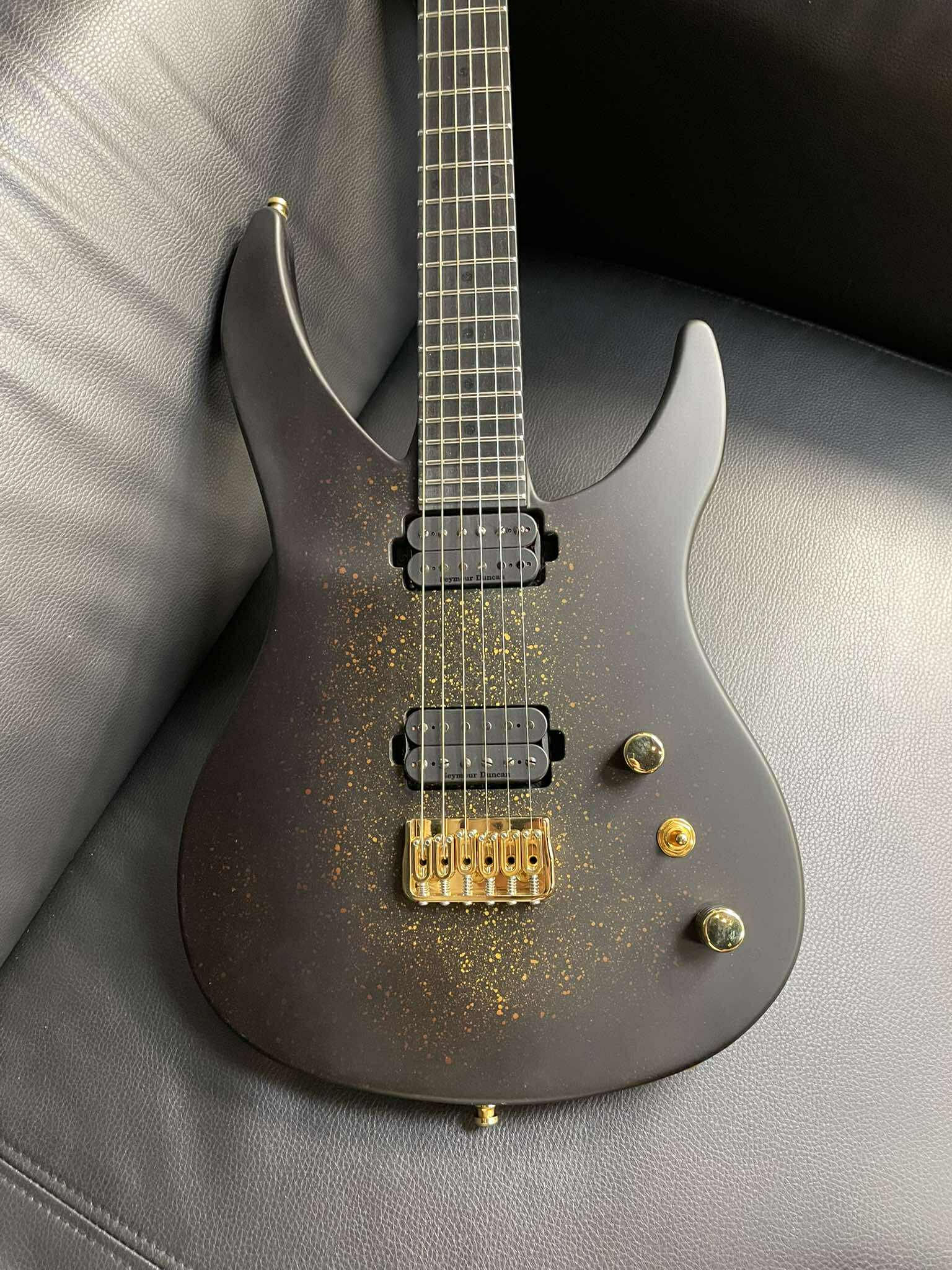 Schrödinger 6 Acid Splatter Satin