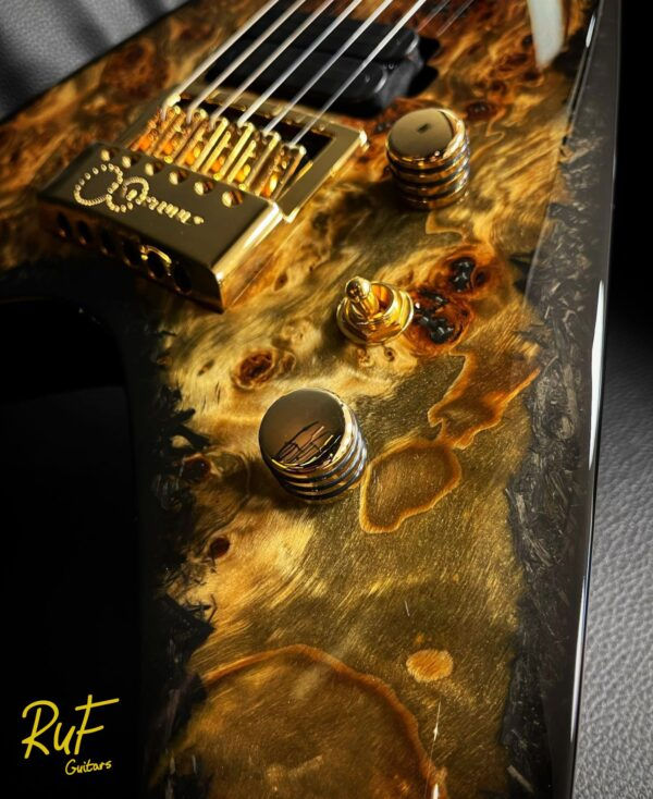 Thumbnail: Vinci 6 Evertune Modern Poplar