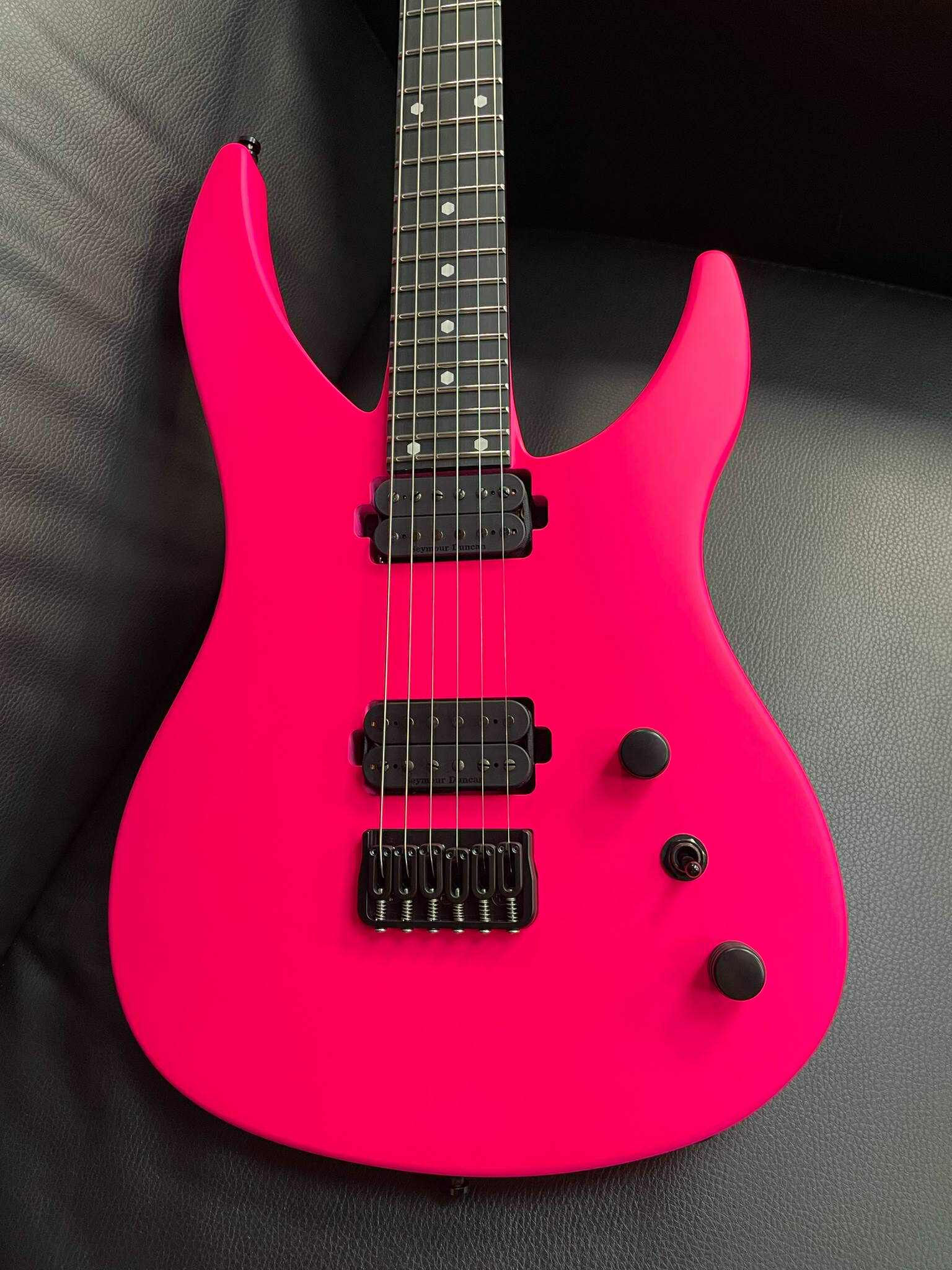 Schrödinger 6 Demon Pink Satin