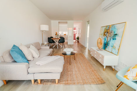 Home Staging sala estar Sesimbra - apartamento T2 detalhes decorativos Little Details