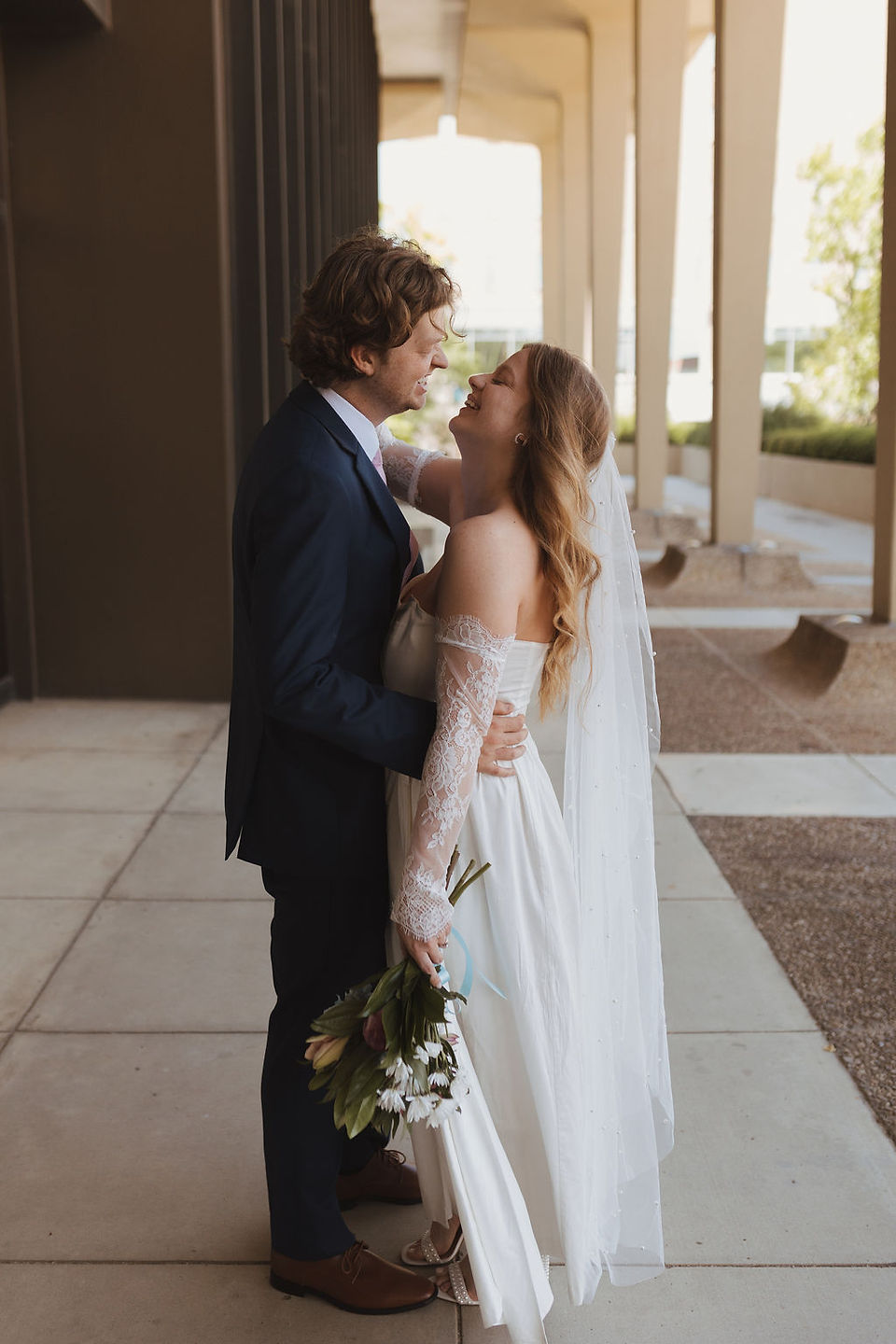 Huntsville elopement photographer, courthouse elopement, bride and groom, wedding dress, elopement photography, private vows