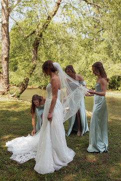 Huntsville Alabama Wedding Venue Creekside at Collier's End Wedding Photographer Spring Wedding First Looks